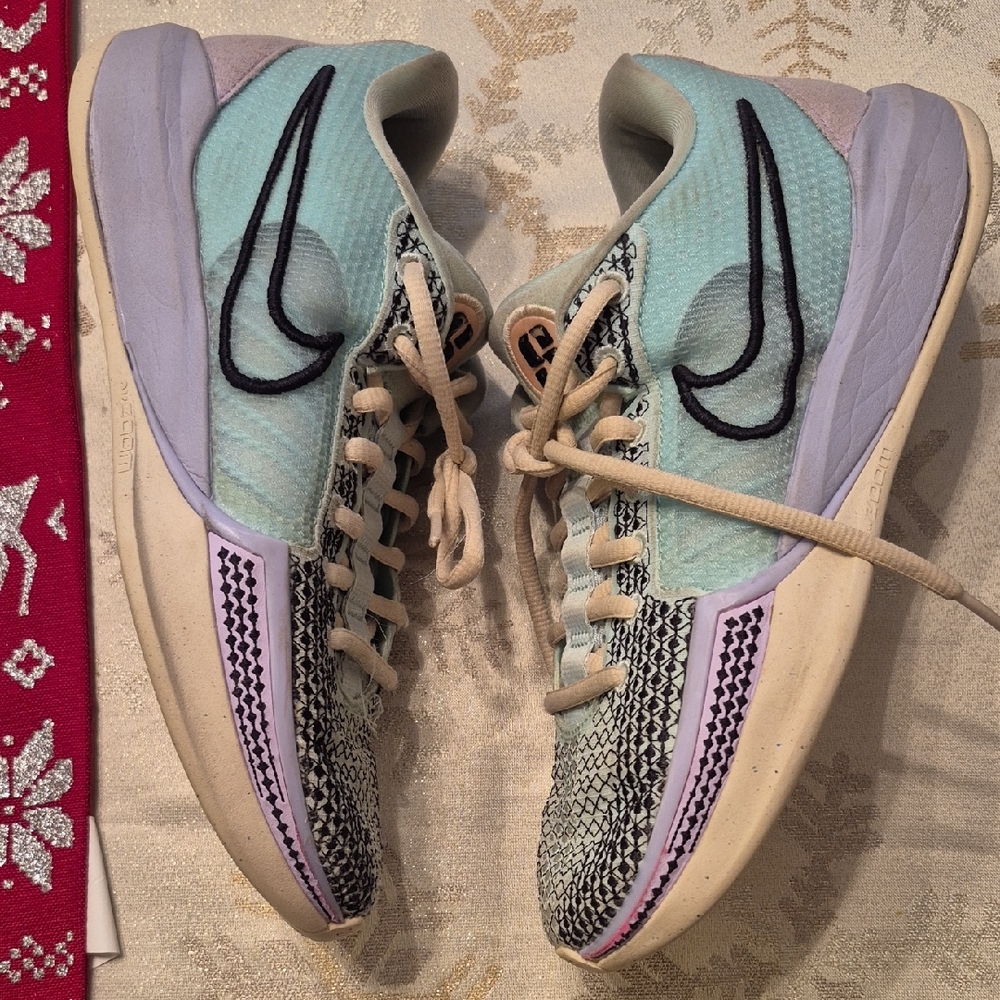 Nike Sabrina 1 Women's Basketball Shoes Size 6.5